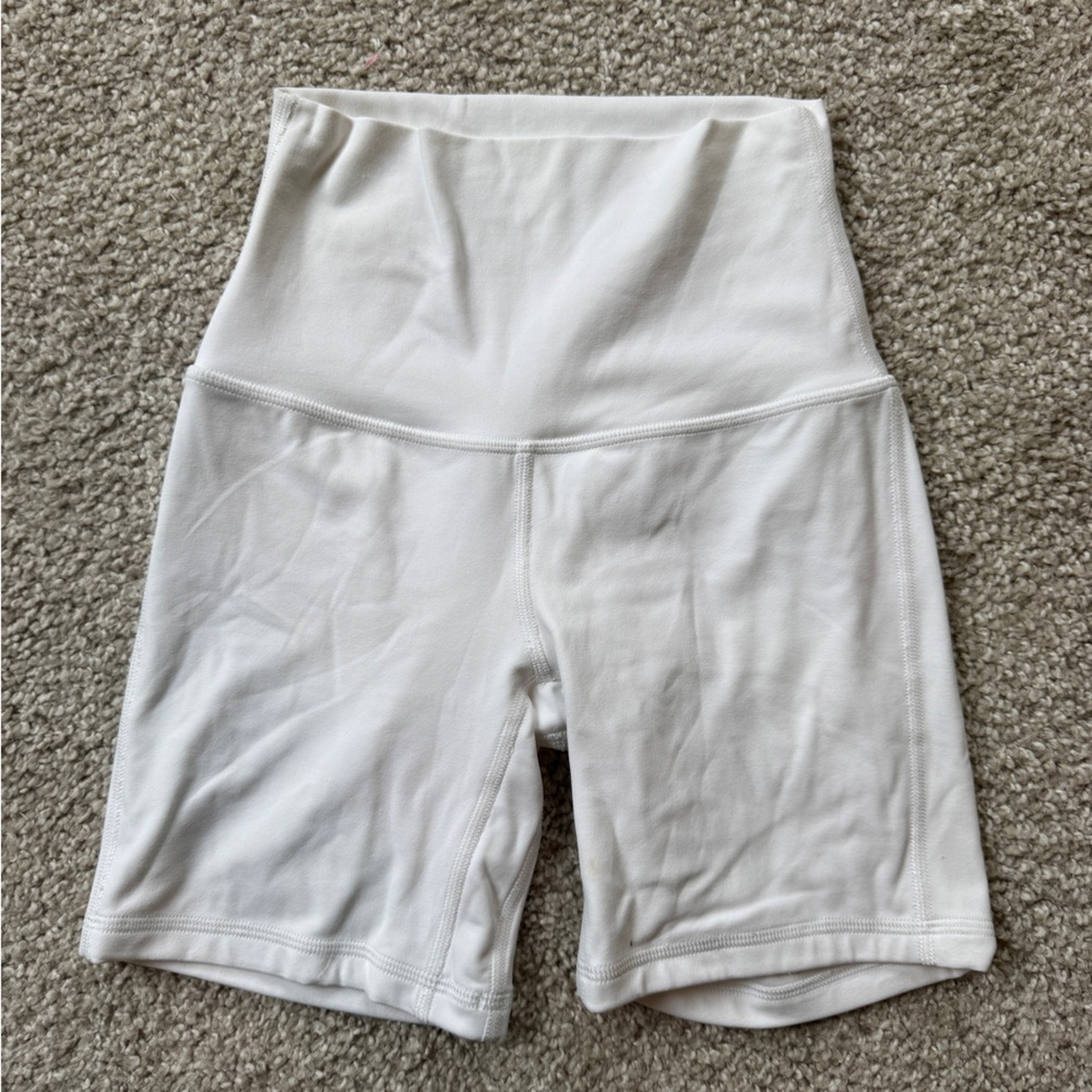 lululemon athletica high rise White Bike Shorts 6”